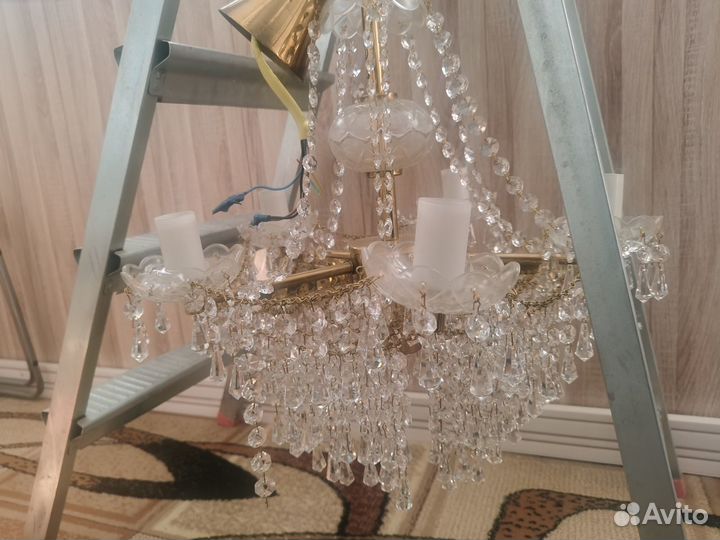 Люстра хрустальная чехословакия