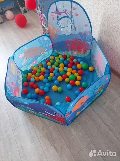 Бассейн с шариками