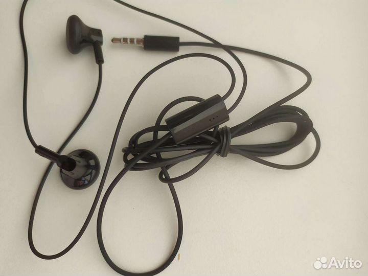 Nokia гарнитура и зарядное устройство для телефона