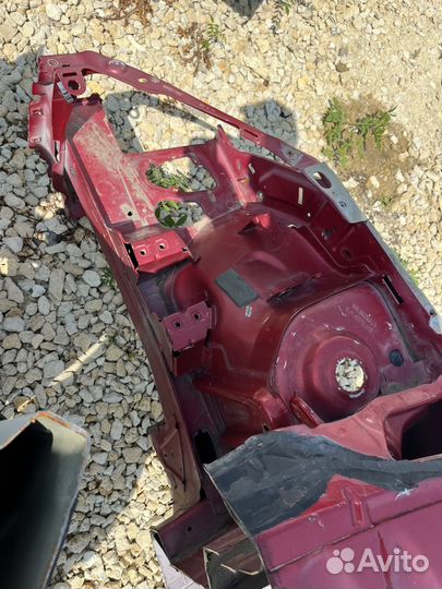 Передняя правая четверь лонжерон citroen c4