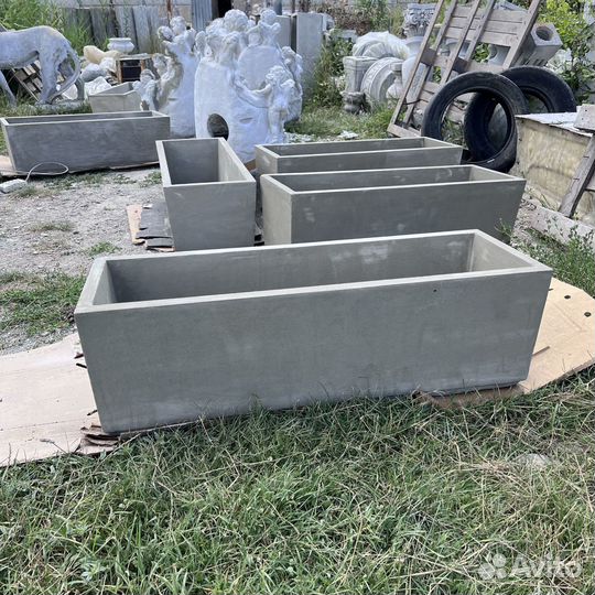 Клумба / Вазон для сада и дачи