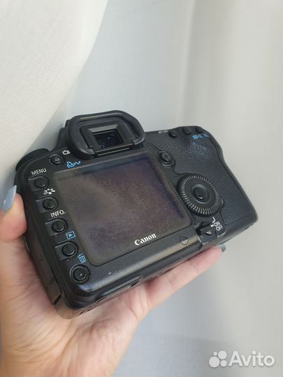 Зеркальный фотоаппарат Canon EOS 5D mark 2 body