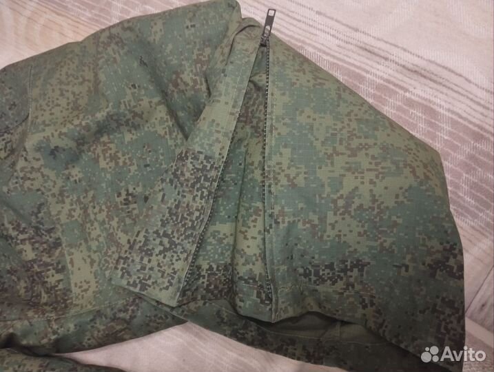 Брюки военного образца новые