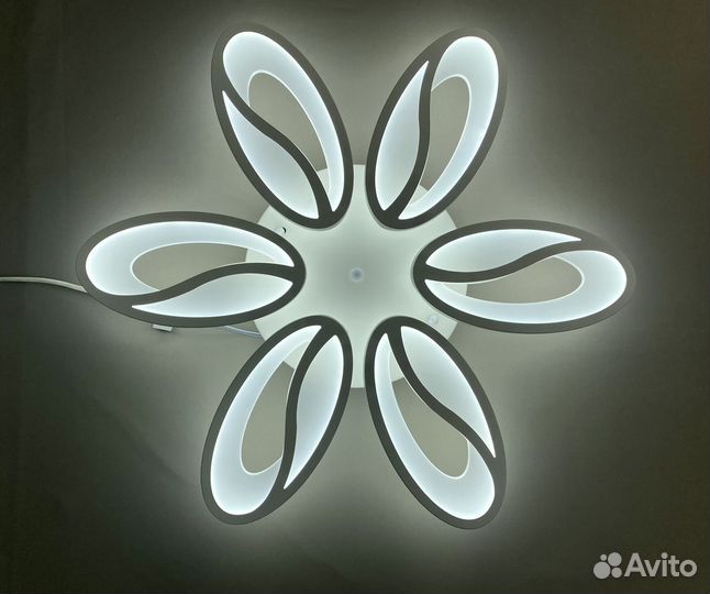 Люстра светодиодная Грация на потолок с пультом