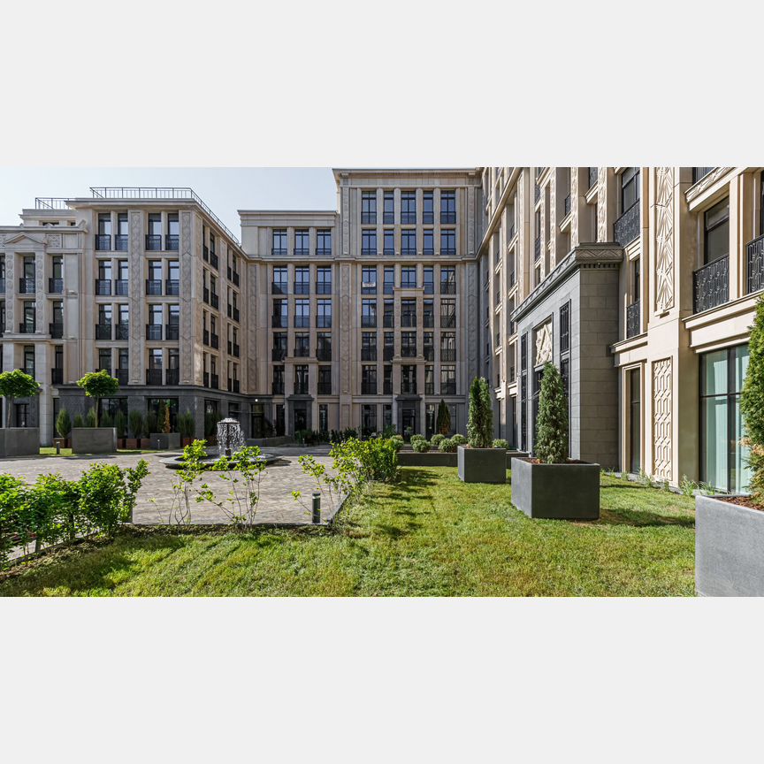 2-к. квартира, 150,8 м², 1/7 эт.