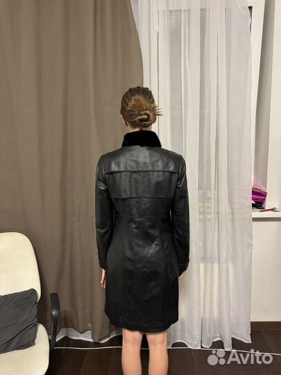 Куртка кожаная женская