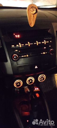 Штатная магнитола для mitsubishi outlander