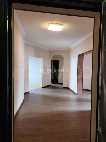 3-к. квартира, 111,5 м², 13/24 эт.