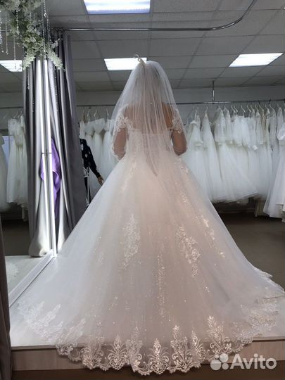 Свадебного платья