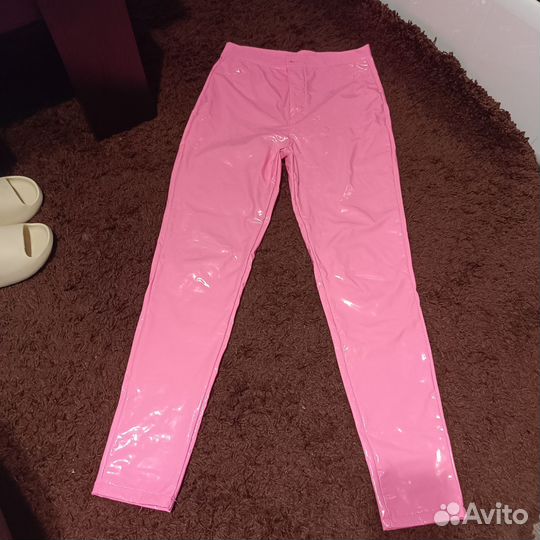 Лакированные брюки