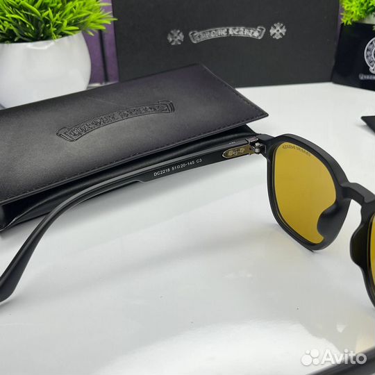 Солнцезащитные очки chrome hearts