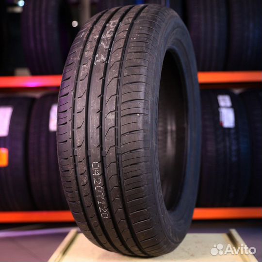 Maxxis Premitra HP5 245/40 R18