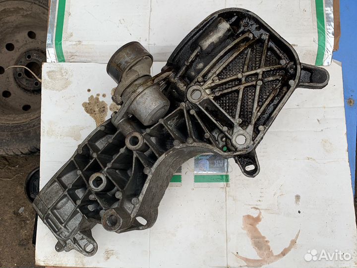 Nissan almera g15 кронштейн гур