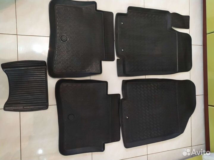 Автомобильные коврики резиновые хендай крета