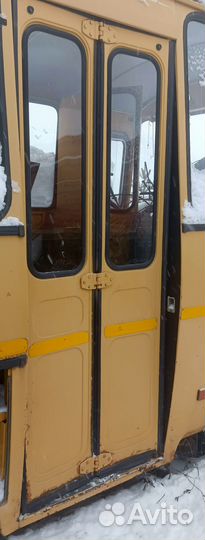 Дверь пассажирская паз 3205