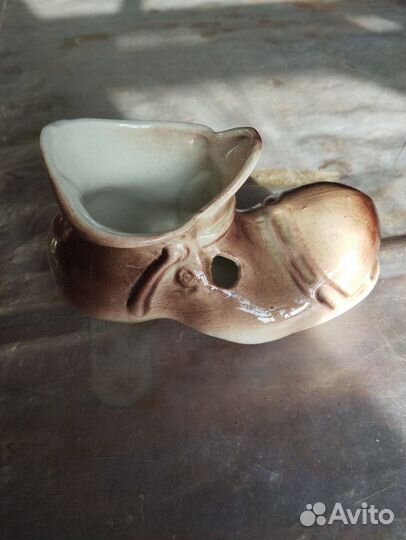 Статуэтка башмак