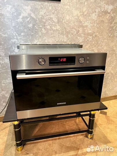 Духовой шкаф с свч Samsung