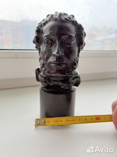 Бюст А.С.Пушкина