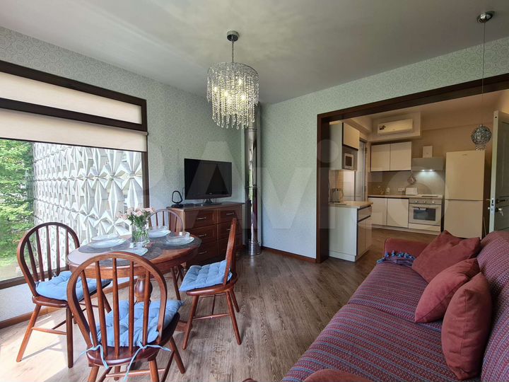 3-к. квартира, 97 м², 3/3 эт.