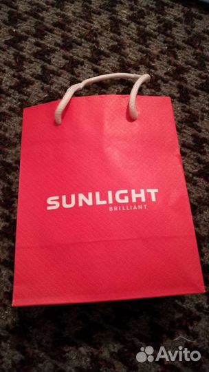 Коробочка и пакеты для подарков упаковка