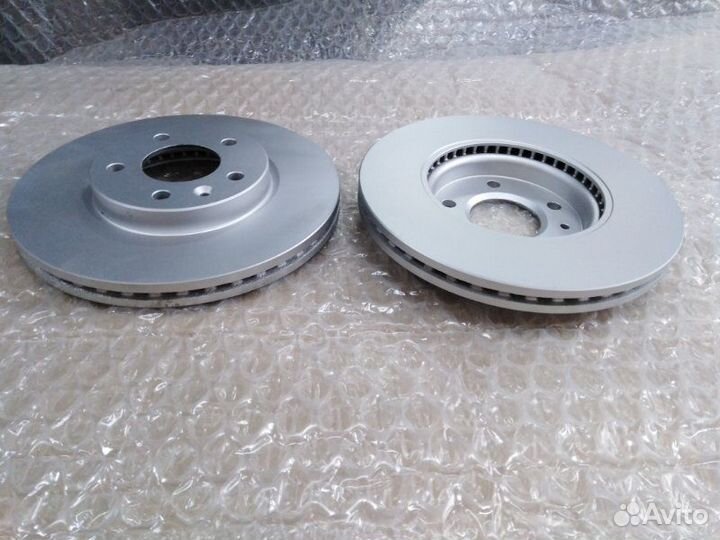 Диск тормозной передний Opel Astra 2010