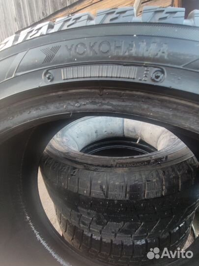 Yokohama Ice Guard IG60 215/45 R17
