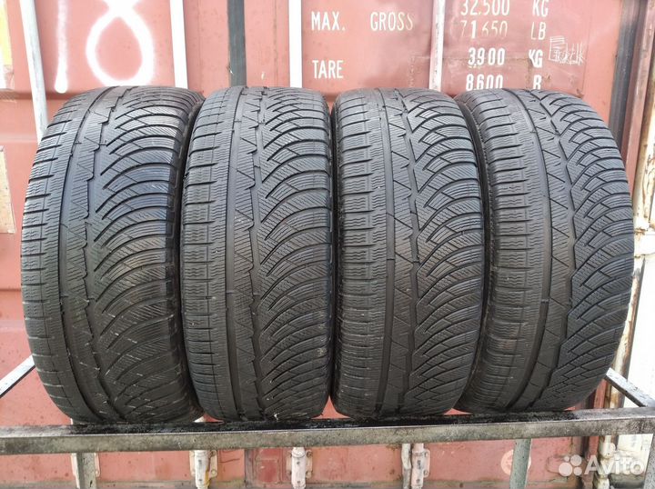 Michelin Pilot Alpin PA4 235/55 R17 107T
