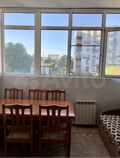 3-к. квартира, 91 м², 3/10 эт.