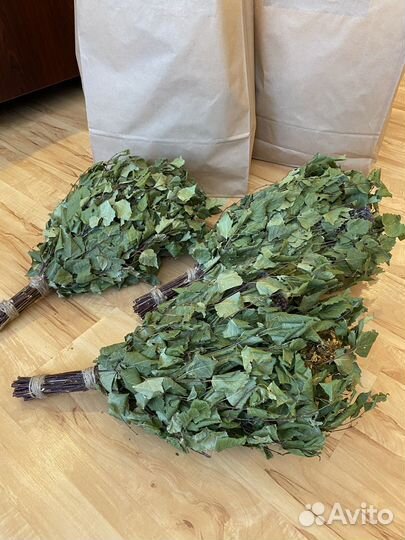 Веники для бани берёзовые с травими