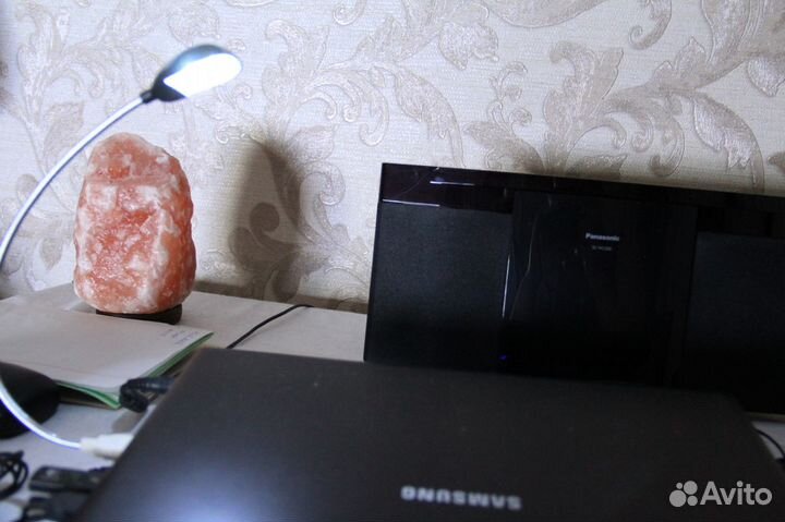 Лед лампа юсби