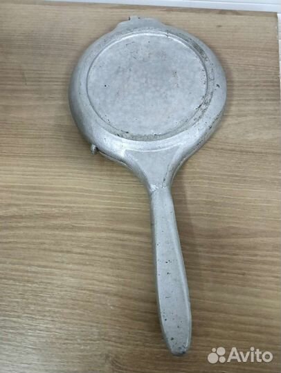 Вафельница орешница СССР