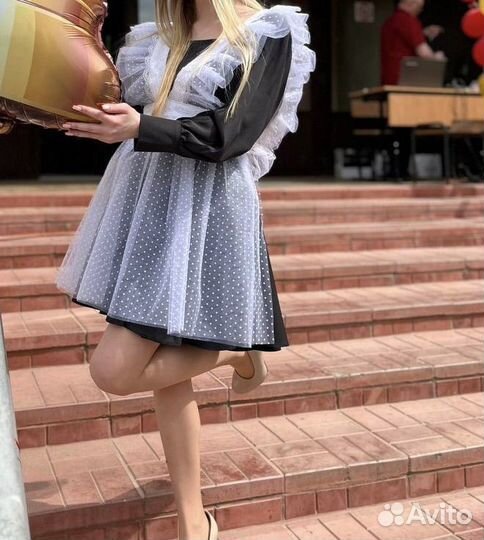 Школьный фартук