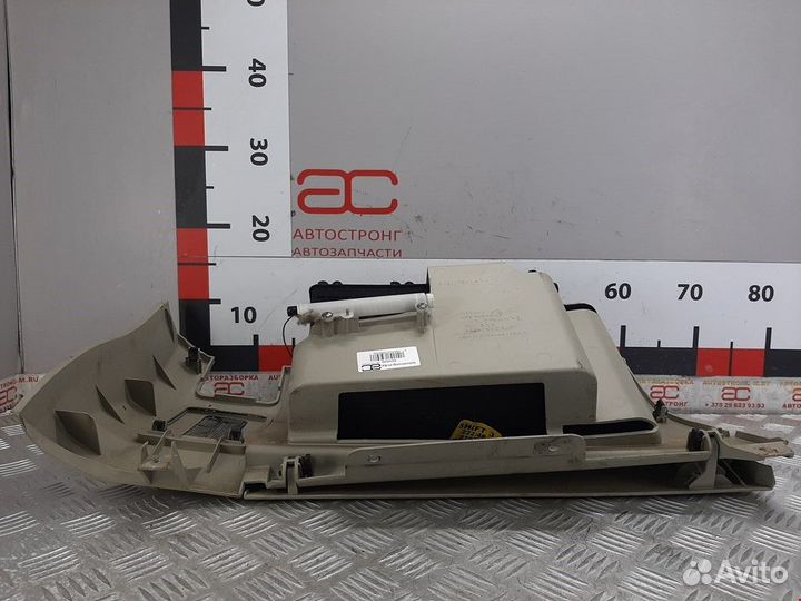 Бардачок Infiniti QX56 2006