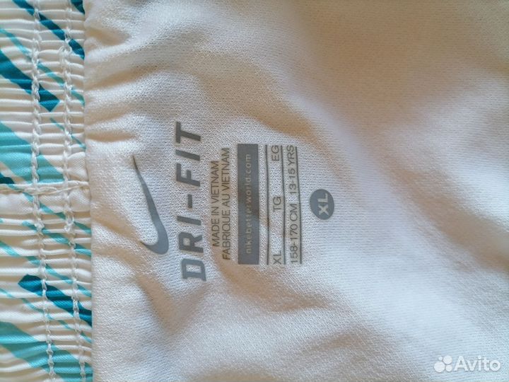 Шорты Nike