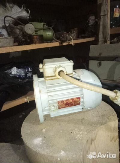 Двигатель асинхронный