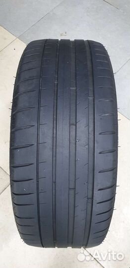 Michelin Pilot Sport 4 225/45 R17 94Y