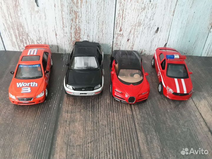 Машинки Kinsmart