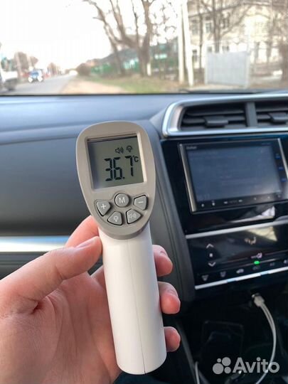 Инфракрасный электронный термометр