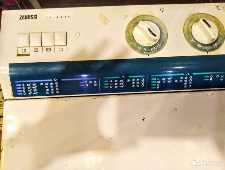 Стиральная машина с вертикальной загрузкой