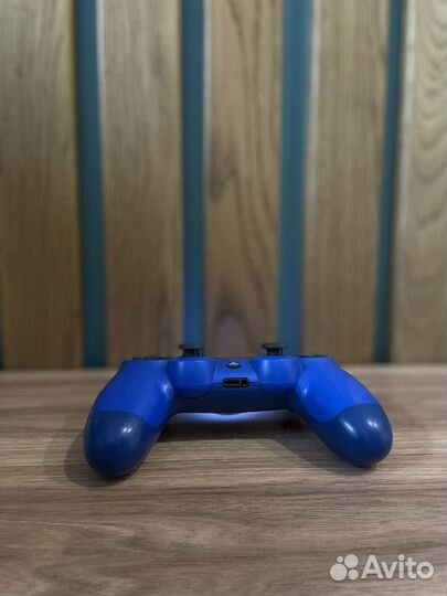 Геймпад DualShock PS4