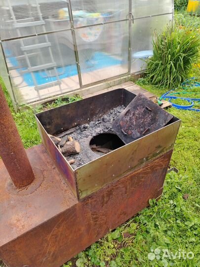 Печь с мангалом