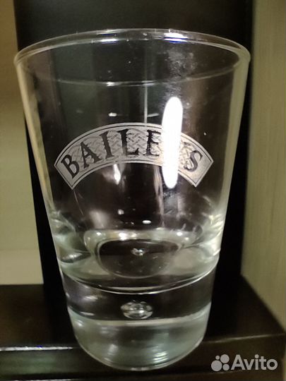 Фирменные стаканы 