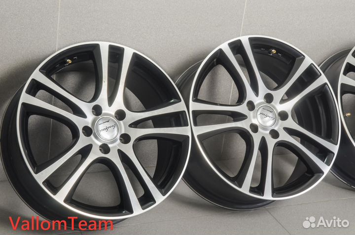 Лот UP27237647 Фирменные 18-е диски manaray