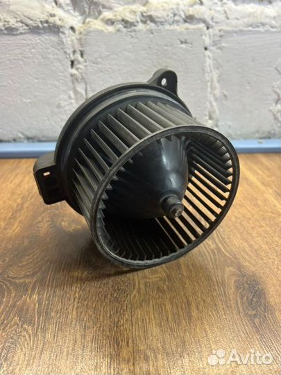 Мотор печки Honda Civic хэтчбек 5 дверный