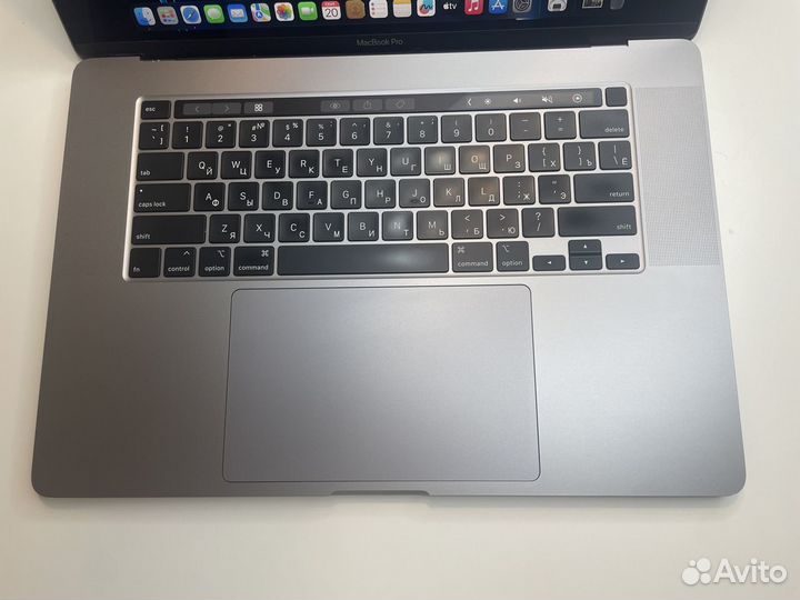 Apple macbook pro 16 2019 i9 32gb отличный