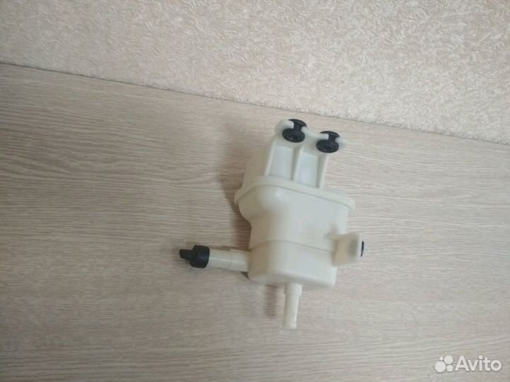 Бачок гур Chevrolet Aveo T300 / Cobalt