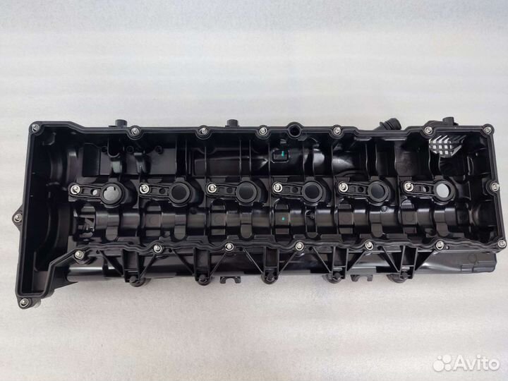 Клапанная крышка BMW N57