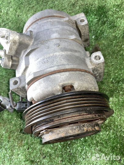 Компрессор кондиционера 1GFE Toyota Crown Majesta