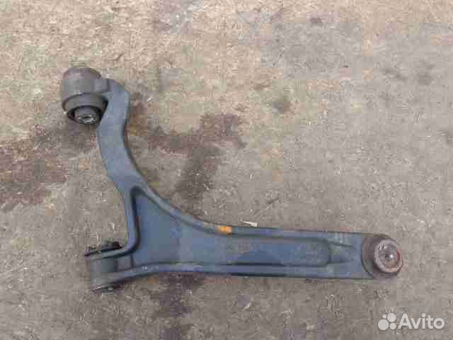 Рычаг передний правый нижний Chrysler Pacifica 1 C