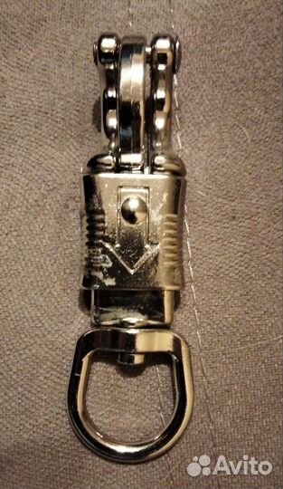 Крепление на поводок для крупной мощной собаки